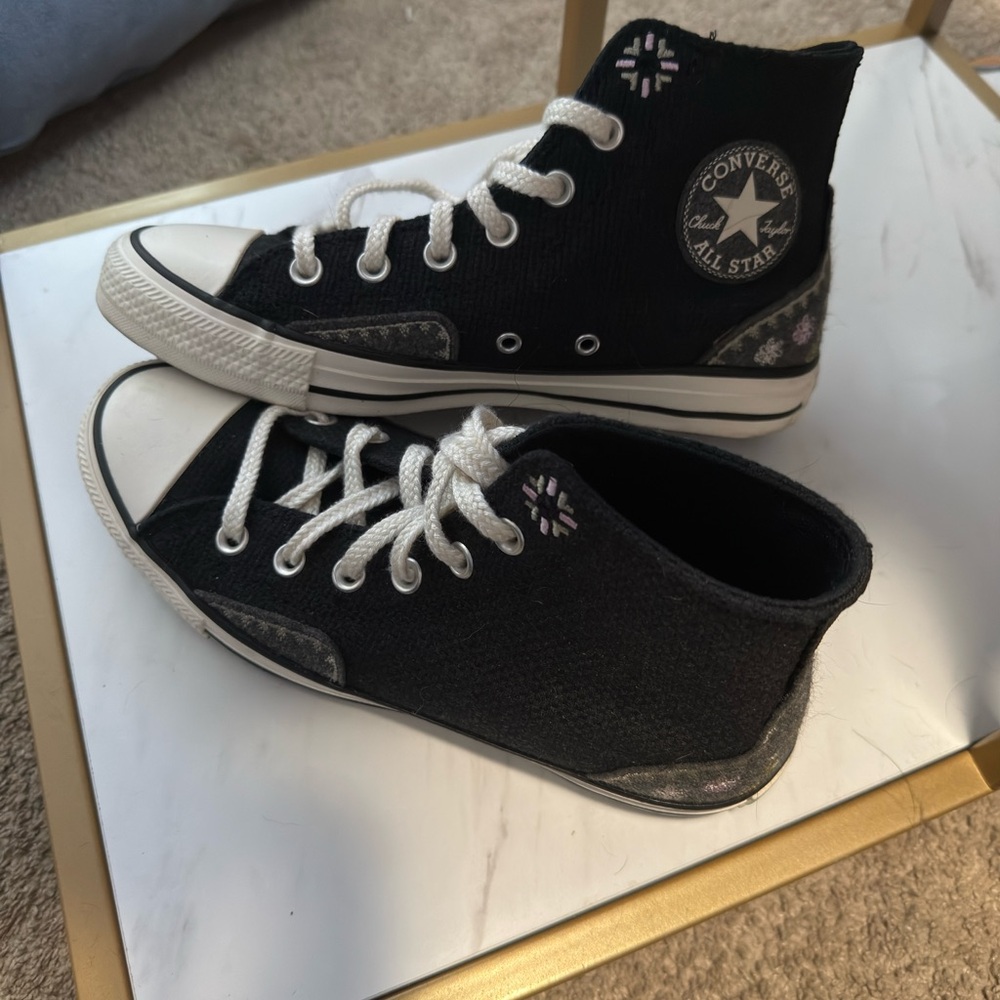 Converse All Star Black and White High-Top Sneakers Classic Design